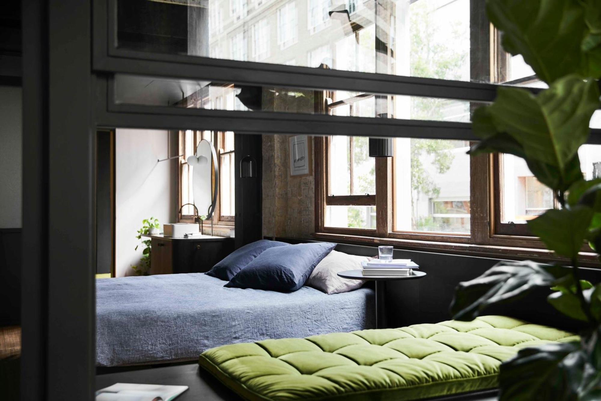 Paramount House