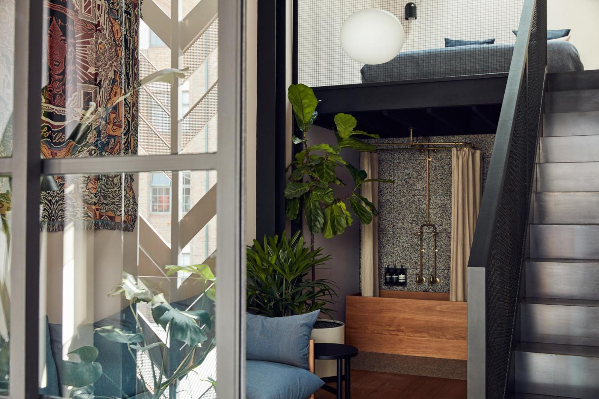 Paramount House *